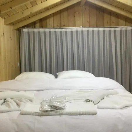 Отель Castle Nolana Geredeli