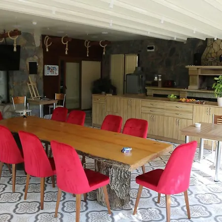 Отель Castle Nolana 3*